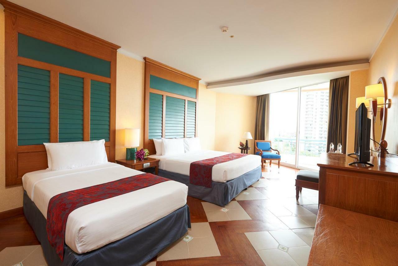 Long Beach Garden Hotel & Pavilions باتايا المظهر الخارجي الصورة